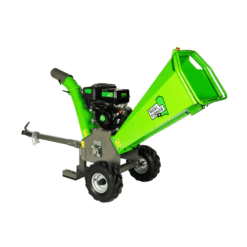 Tocator de crengi Micul Fermier, motor benzina 15 CP, cu carlig de remorcare, 120 mm diametru maxim de taiere, pentru rumegus
